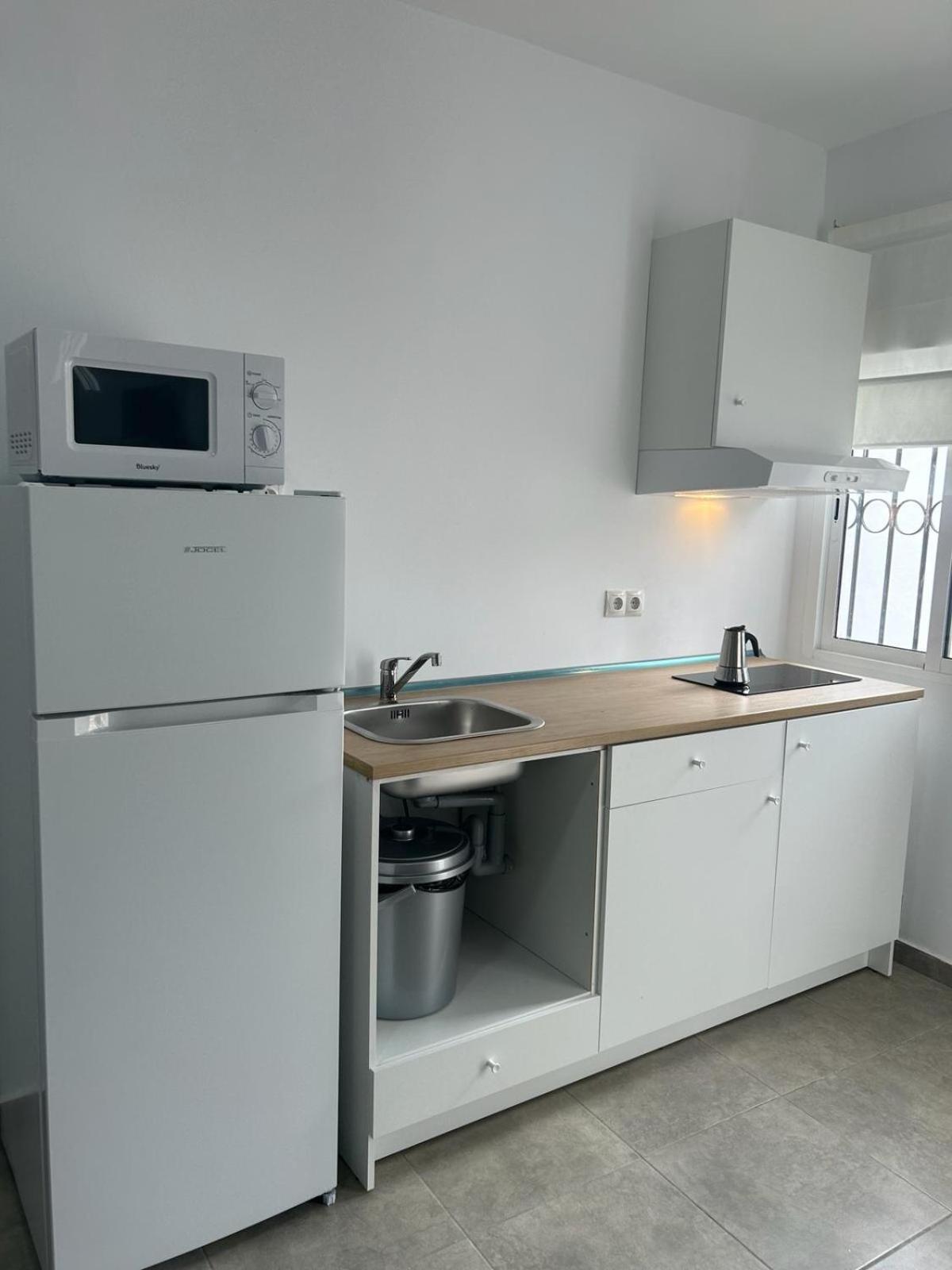 Apartamentos Playa Del Palo Málaga Extérieur photo