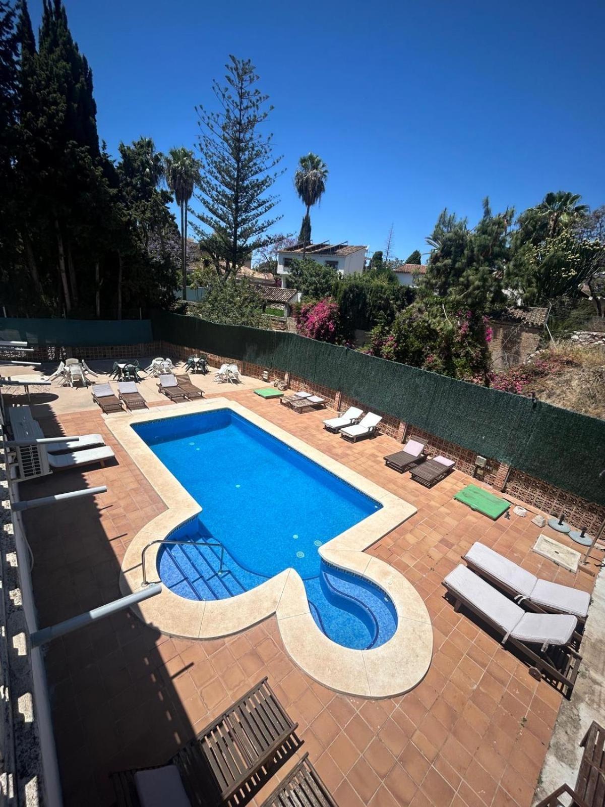 Apartamentos Playa Del Palo Málaga Extérieur photo