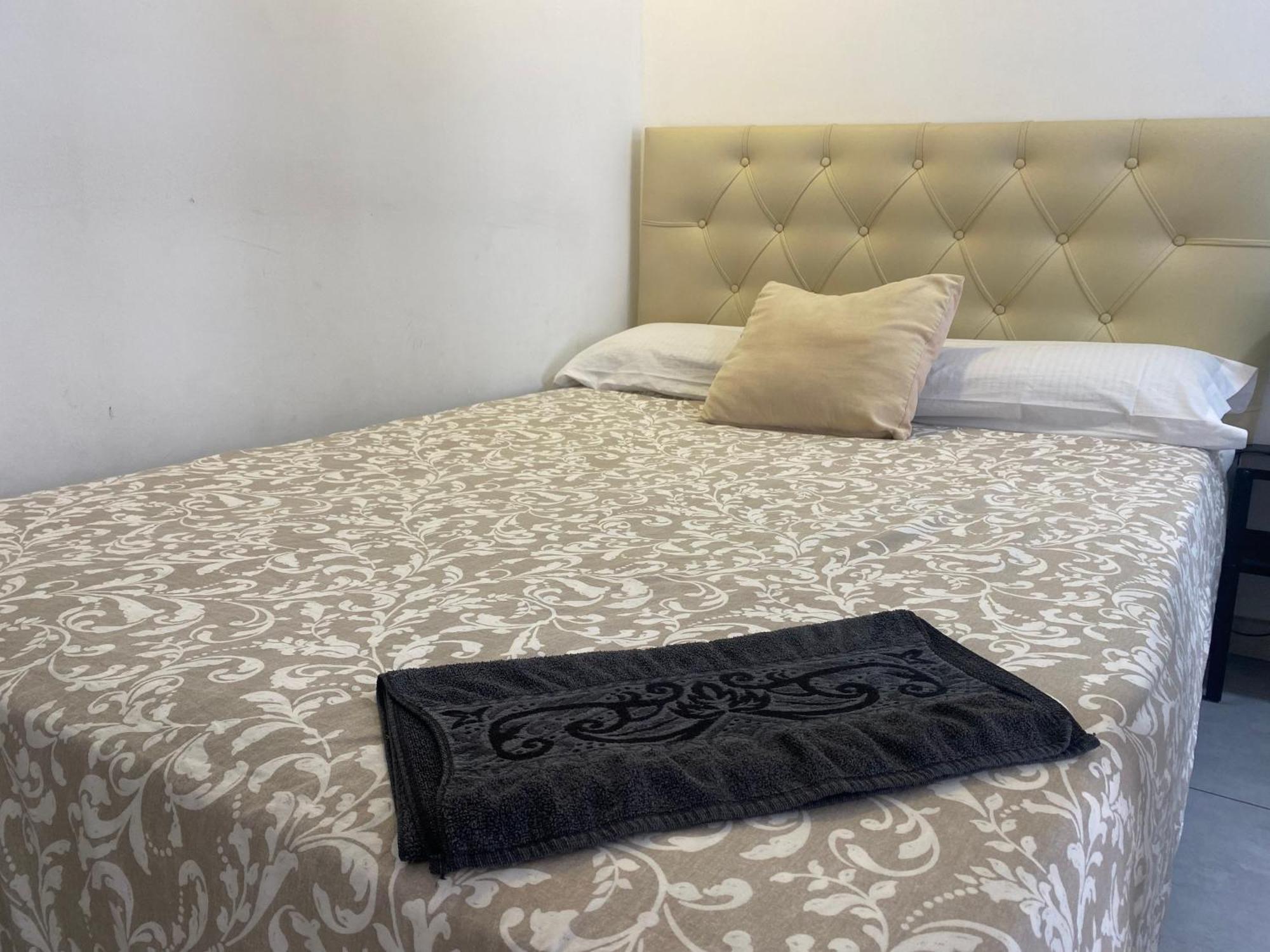 Apartamentos Playa Del Palo Málaga Extérieur photo