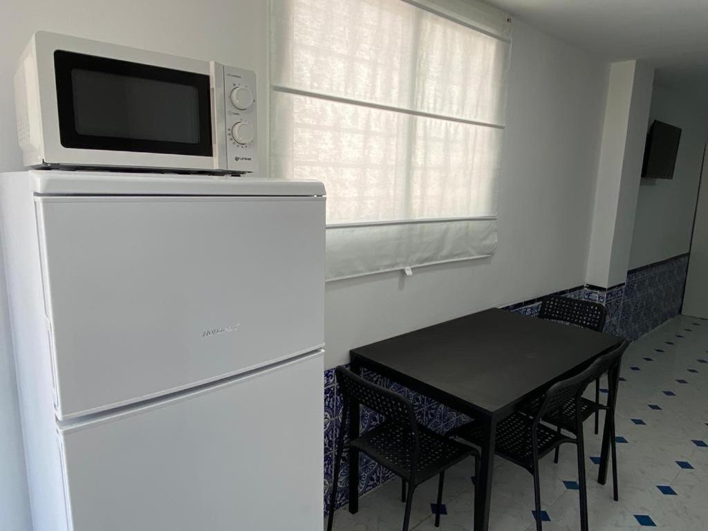 Apartamentos Playa Del Palo Málaga Extérieur photo
