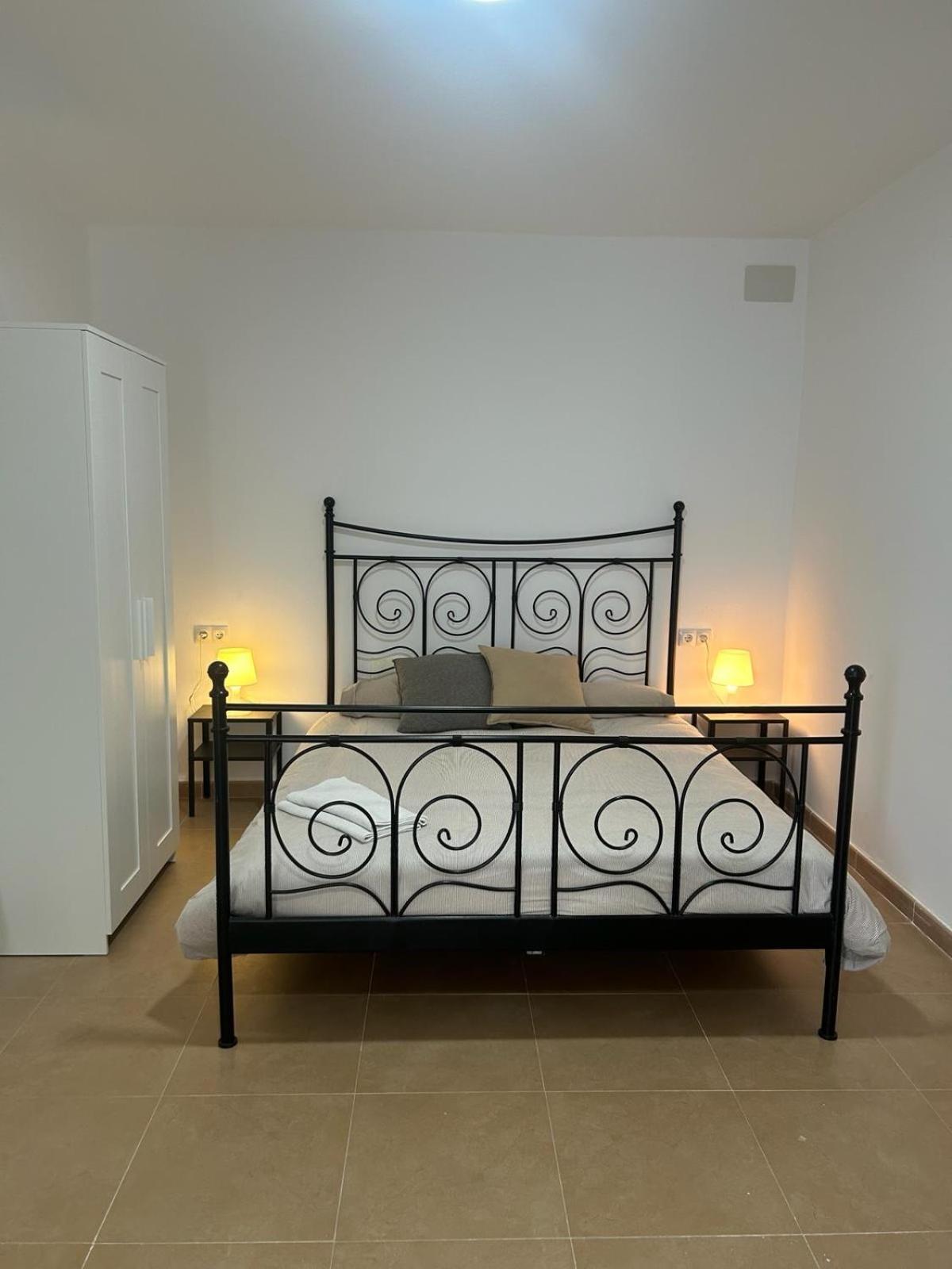 Apartamentos Playa Del Palo Málaga Extérieur photo