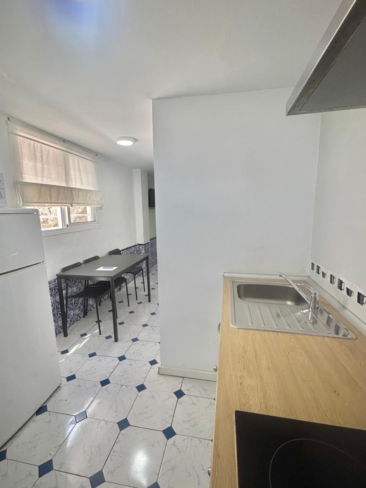 Apartamentos Playa Del Palo Málaga Extérieur photo