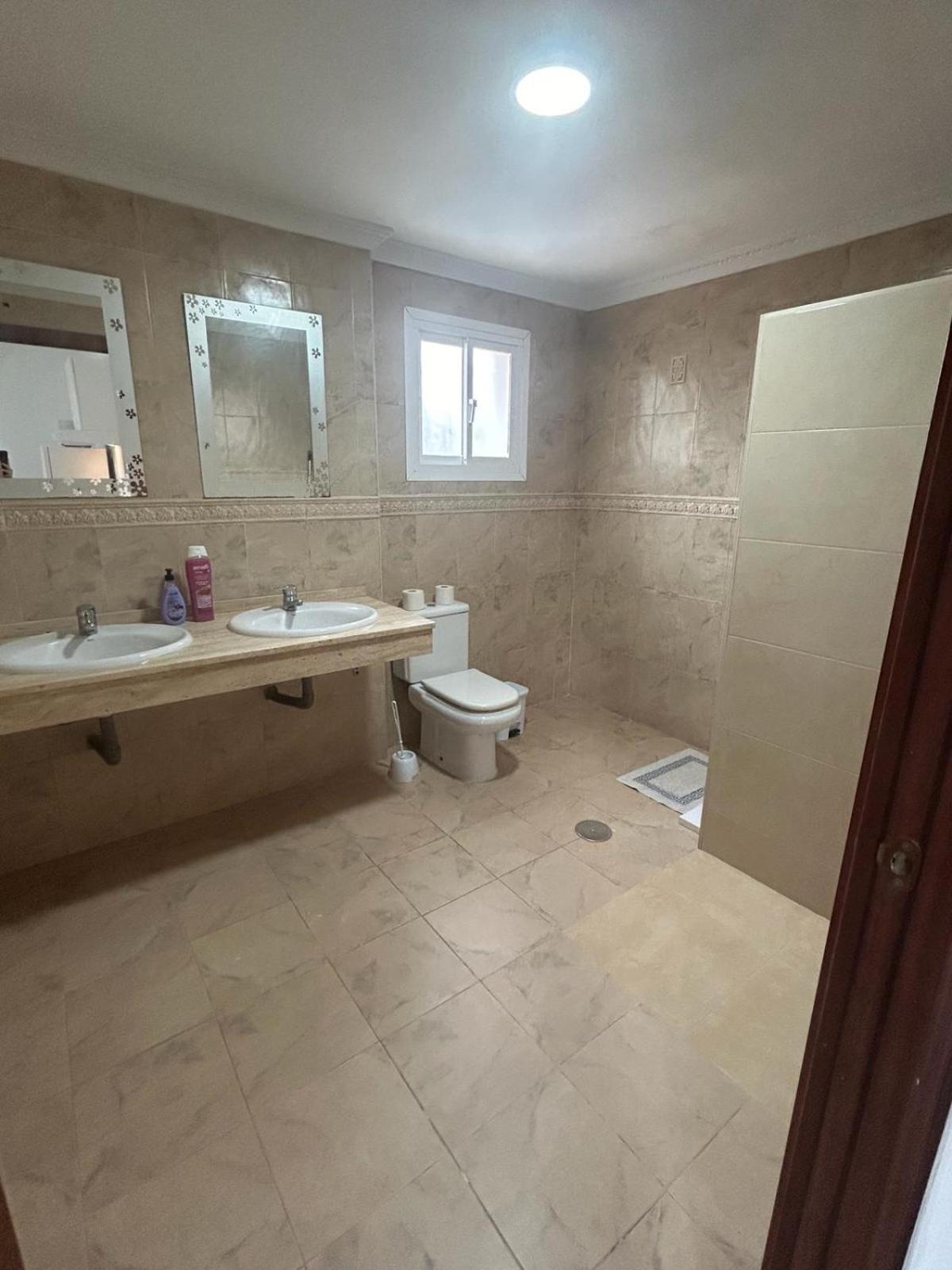 Apartamentos Playa Del Palo Málaga Extérieur photo