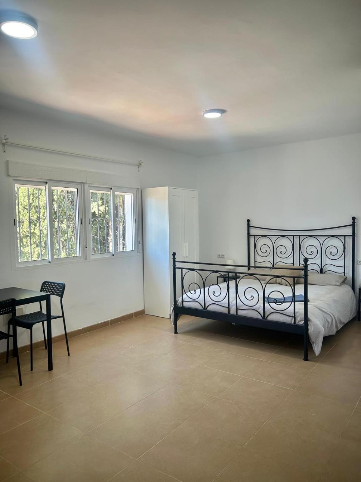 Apartamentos Playa Del Palo Málaga Extérieur photo