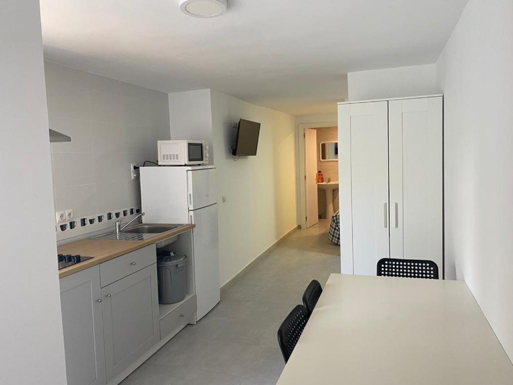 Apartamentos Playa Del Palo Málaga Extérieur photo
