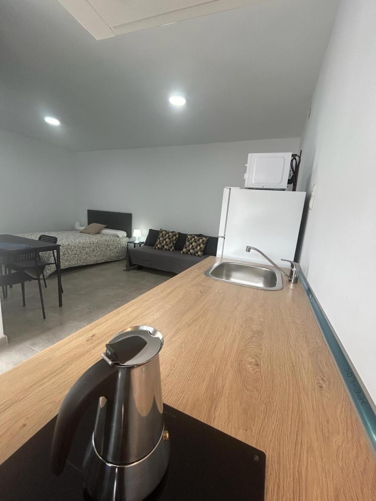 Apartamentos Playa Del Palo Málaga Extérieur photo