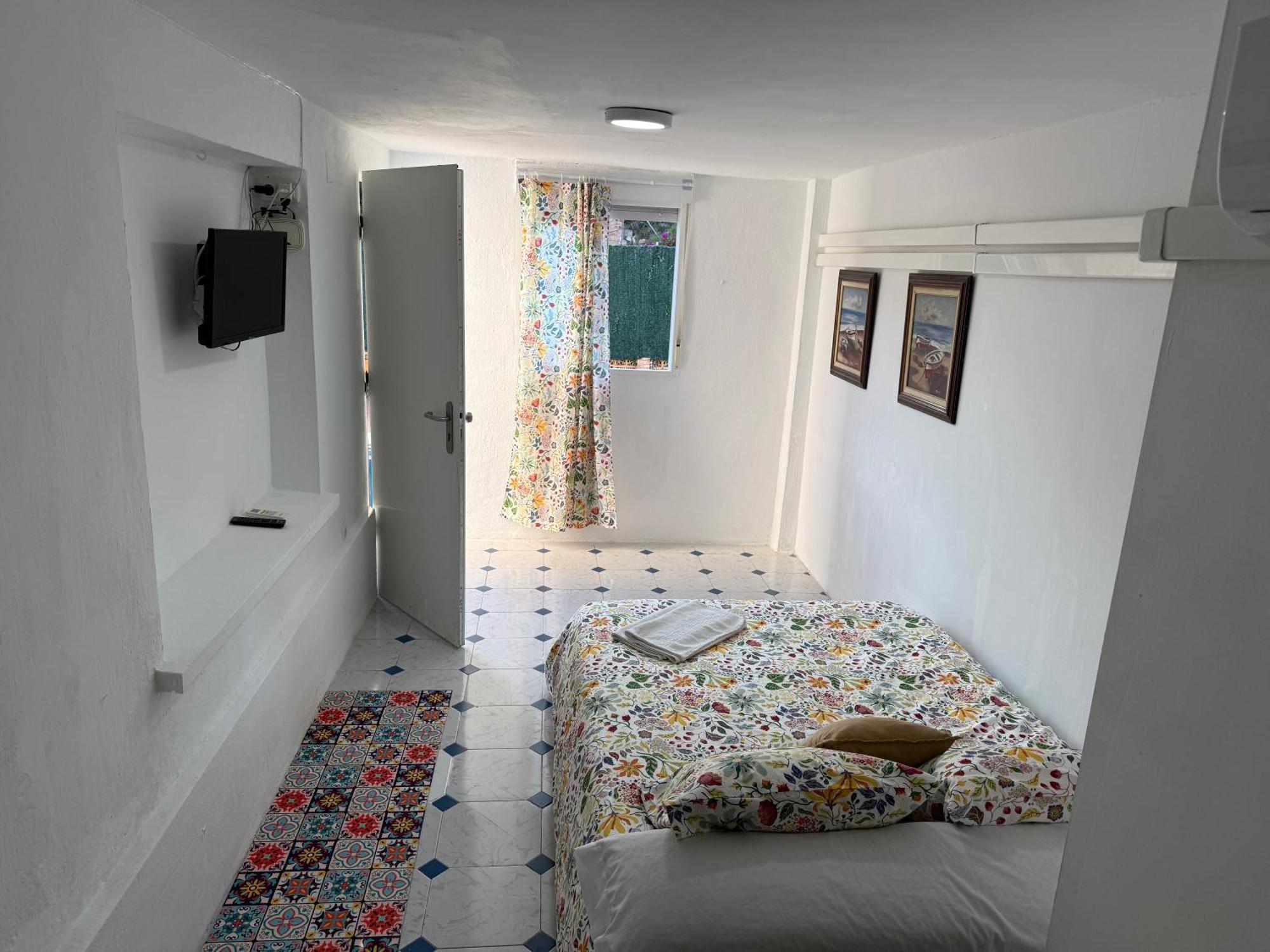 Apartamentos Playa Del Palo Málaga Extérieur photo