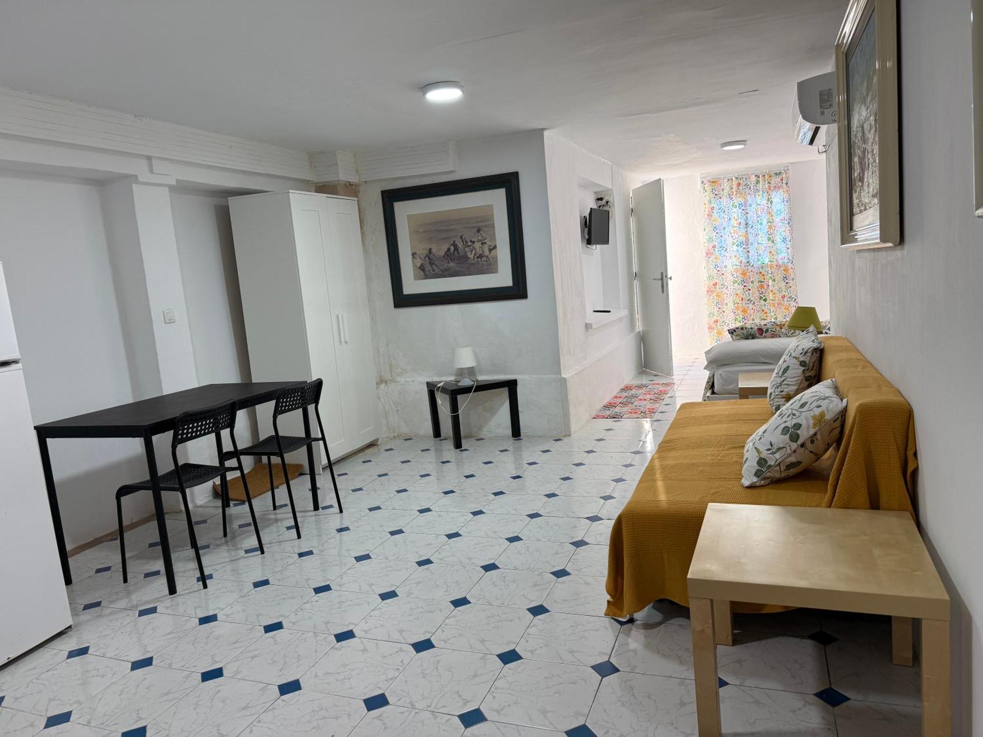 Apartamentos Playa Del Palo Málaga Extérieur photo